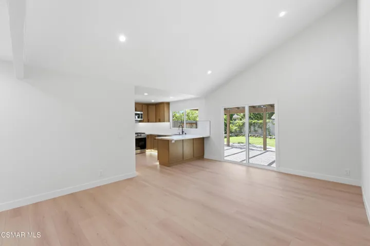 206 Cedar Heights  MLS-16