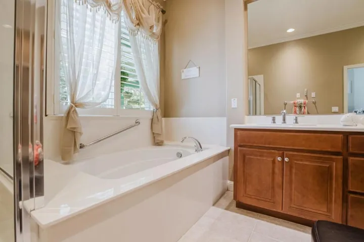 2379 Gaines Lane, Tracy, California 95377