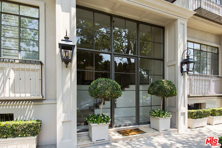 9601 Charleville Boulevard 7, Beverly Hills, California 90212
