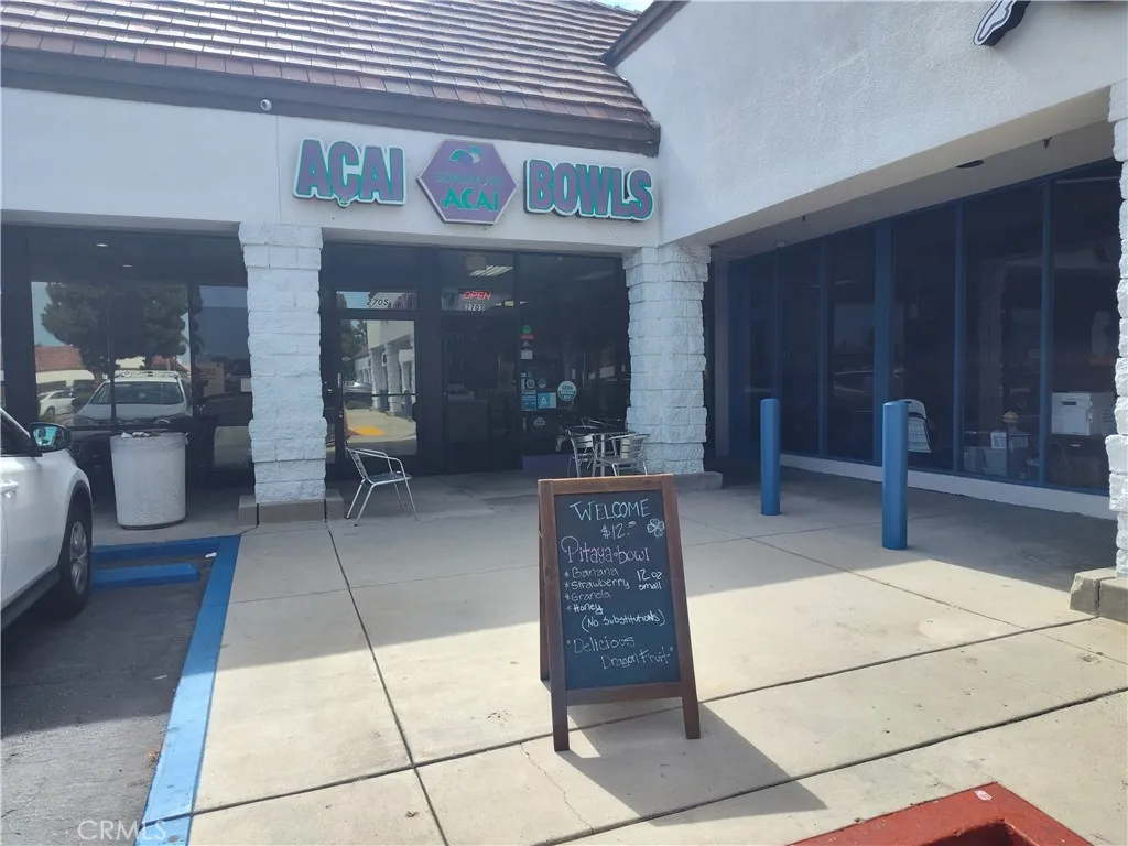 2703 Manhattan Beach Blvd