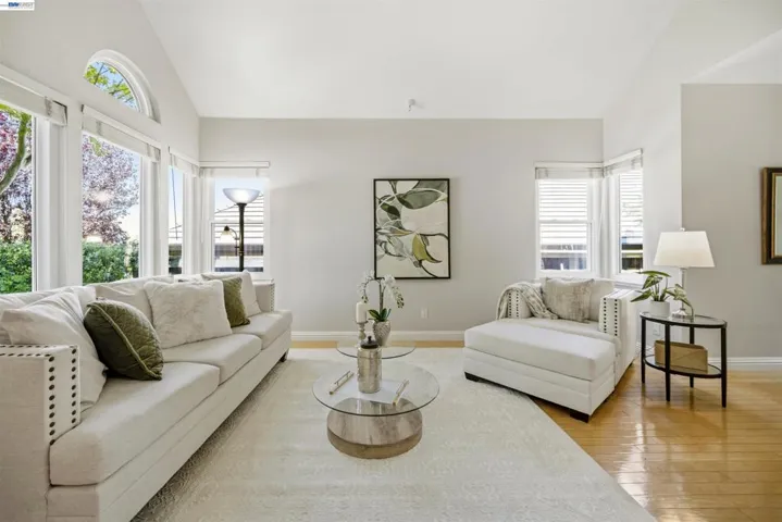 507 Raven Pl, Clayton, California 94517