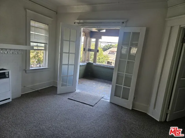 1665 W 12th Place 2, Los Angeles, California 90015