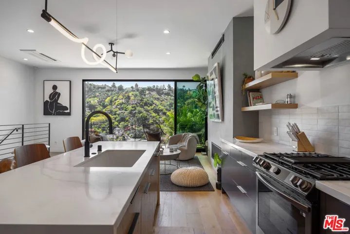 8309 Yucca Trail, Los Angeles, California 90046