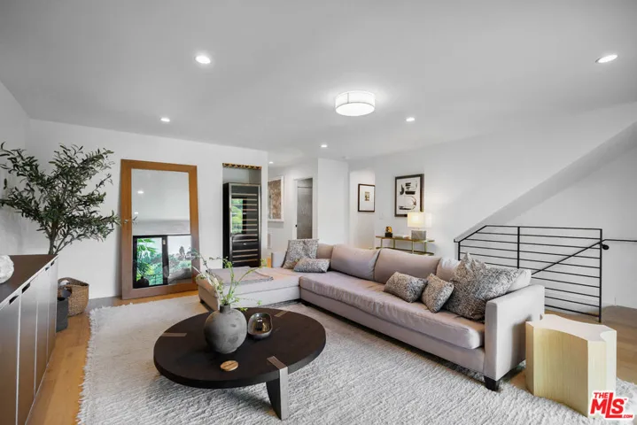8309 Yucca Trail, Los Angeles, California 90046