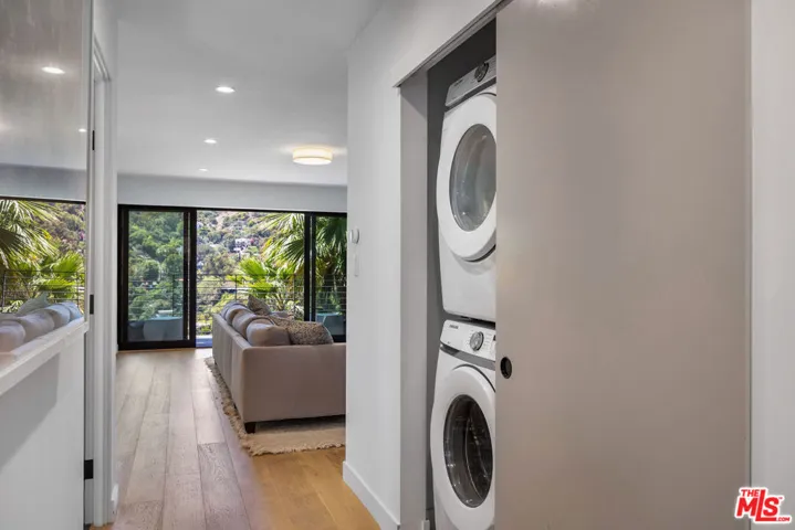 8309 Yucca Trail, Los Angeles, California 90046
