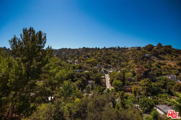 8309 Yucca Trail, Los Angeles, California 90046
