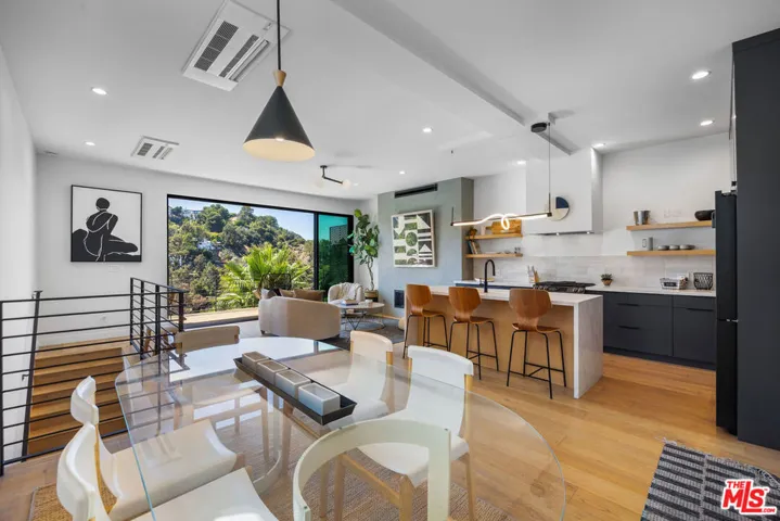 8309 Yucca Trail, Los Angeles, California 90046