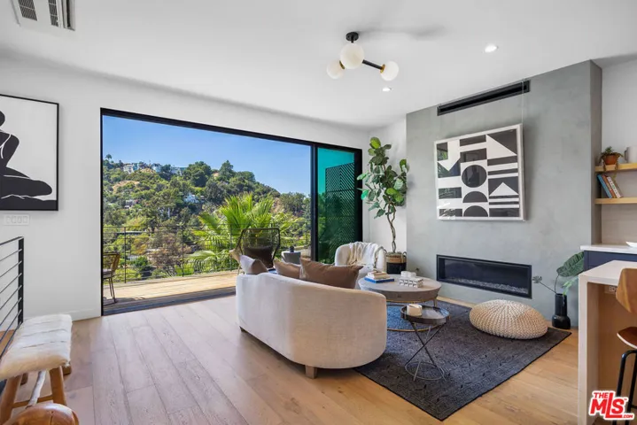 8309 Yucca Trail, Los Angeles, California 90046