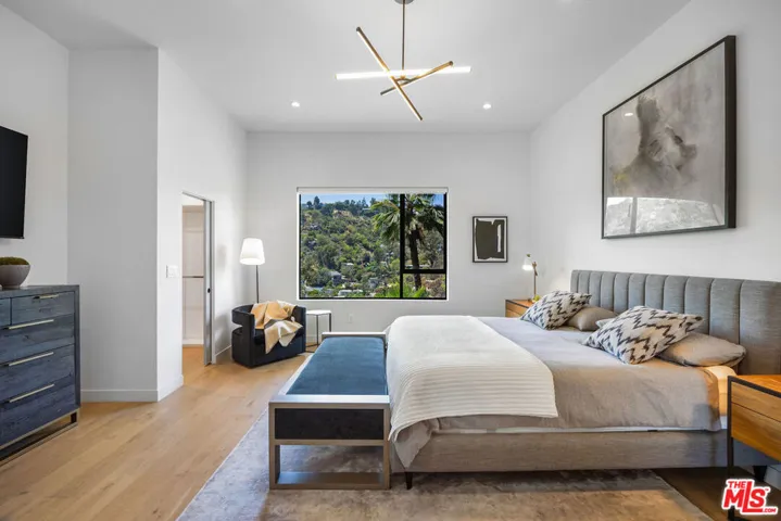 8309 Yucca Trail, Los Angeles, California 90046