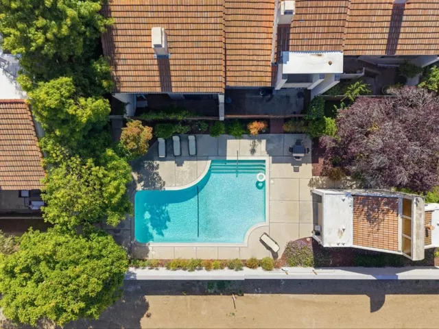 824 Kingfisher Terrace, Sunnyvale, California 94087