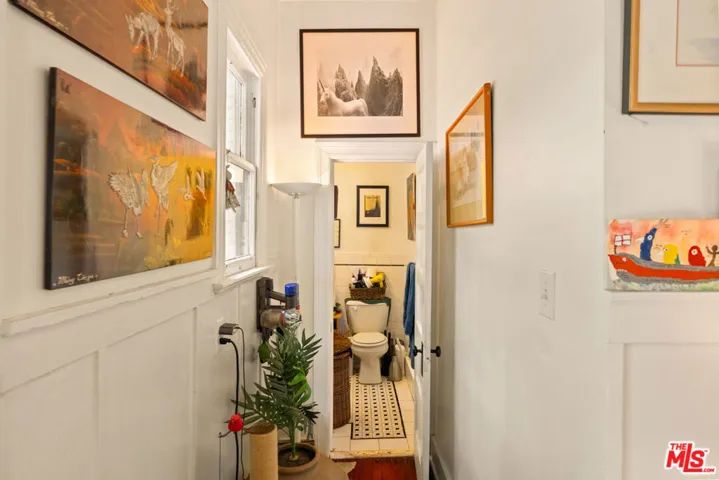 6039 Piedmont Avenue, Los Angeles, California 90042