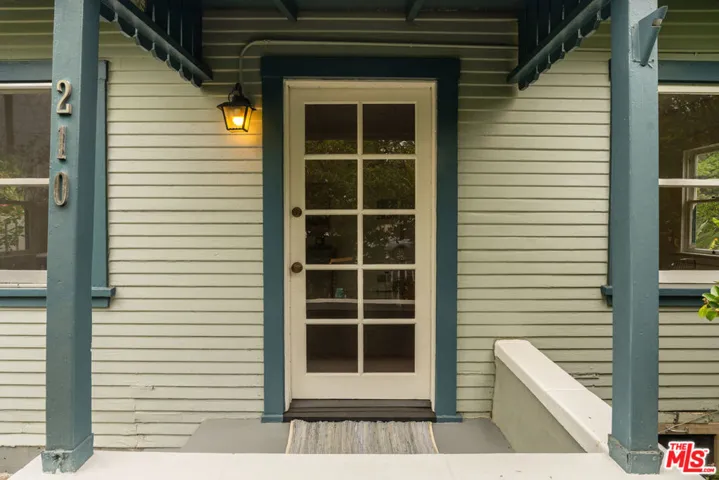 6039 Piedmont Avenue, Los Angeles, California 90042