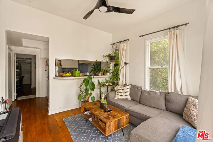 6039 Piedmont Avenue, Los Angeles, California 90042