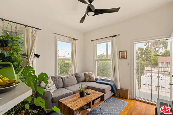 6039 Piedmont Avenue, Los Angeles, California 90042