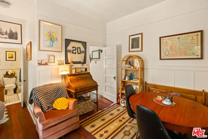 6039 Piedmont Avenue, Los Angeles, California 90042