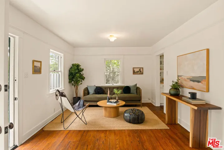 6039 Piedmont Avenue, Los Angeles, California 90042
