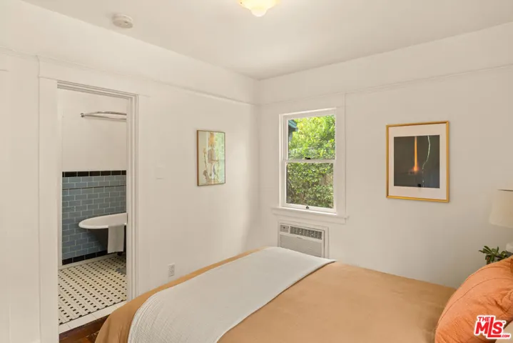6039 Piedmont Avenue, Los Angeles, California 90042