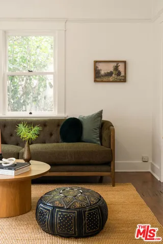 6039 Piedmont Avenue, Los Angeles, California 90042