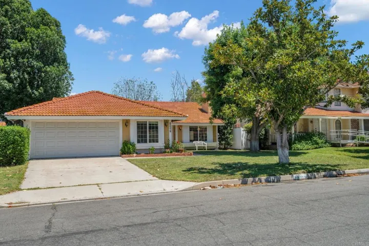 45378 Clubhouse Drive, Temecula, California 92592