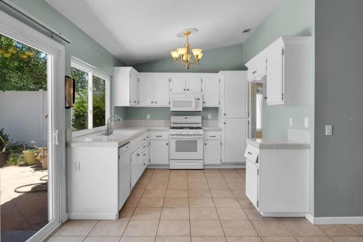 45378 Clubhouse Drive, Temecula, California 92592