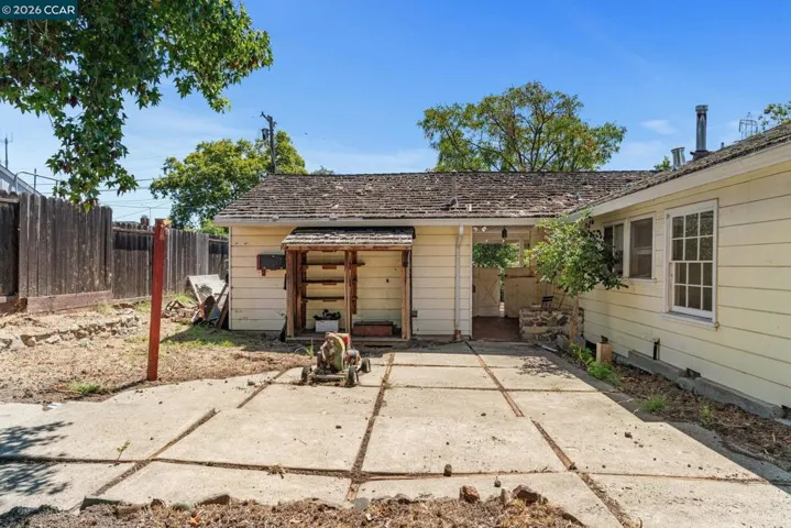 172 Kendall Road, Walnut Creek, California 94595-2319