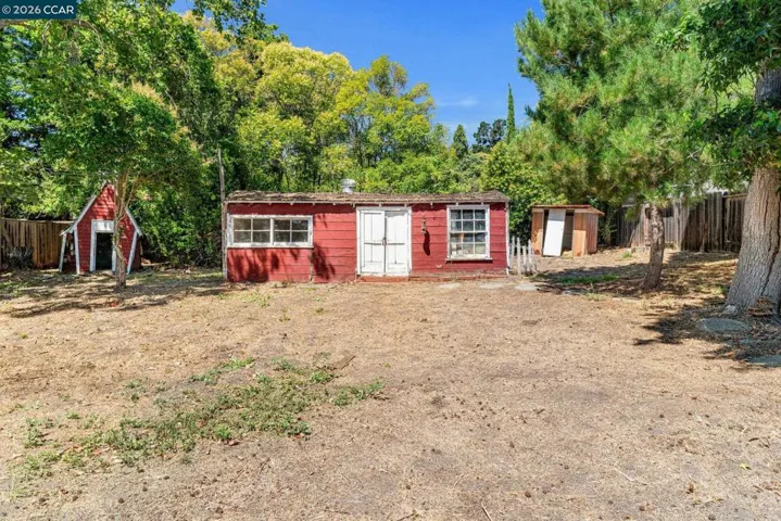 172 Kendall Road, Walnut Creek, California 94595-2319
