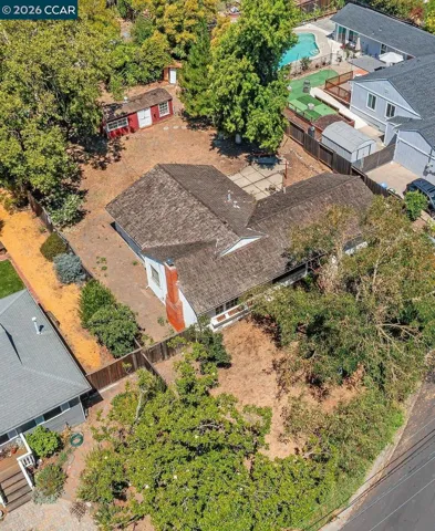 172 Kendall Road, Walnut Creek, California 94595-2319