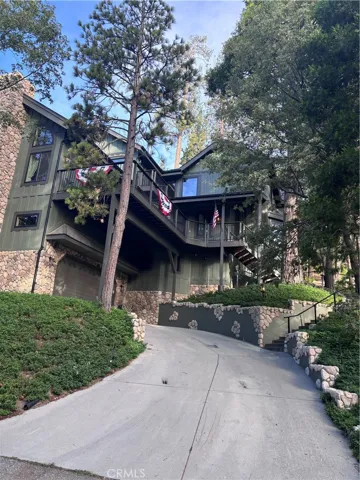 27514 W Shore, Lake Arrowhead, California 92352