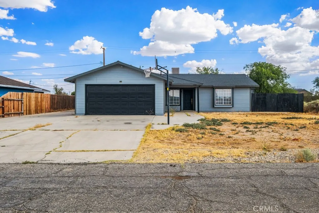 8560 Nipa Ave