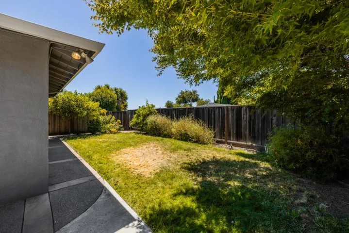 624 Janice Avenue, Hayward, California 94544