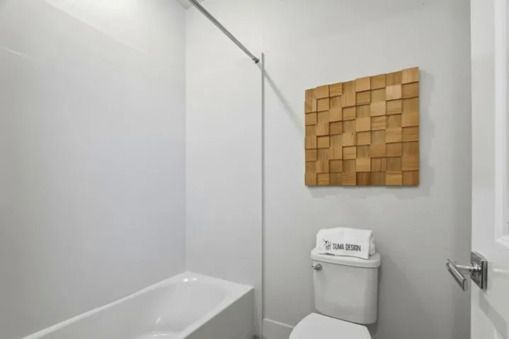 552 Galt Terrace 4, Sunnyvale, California 94085