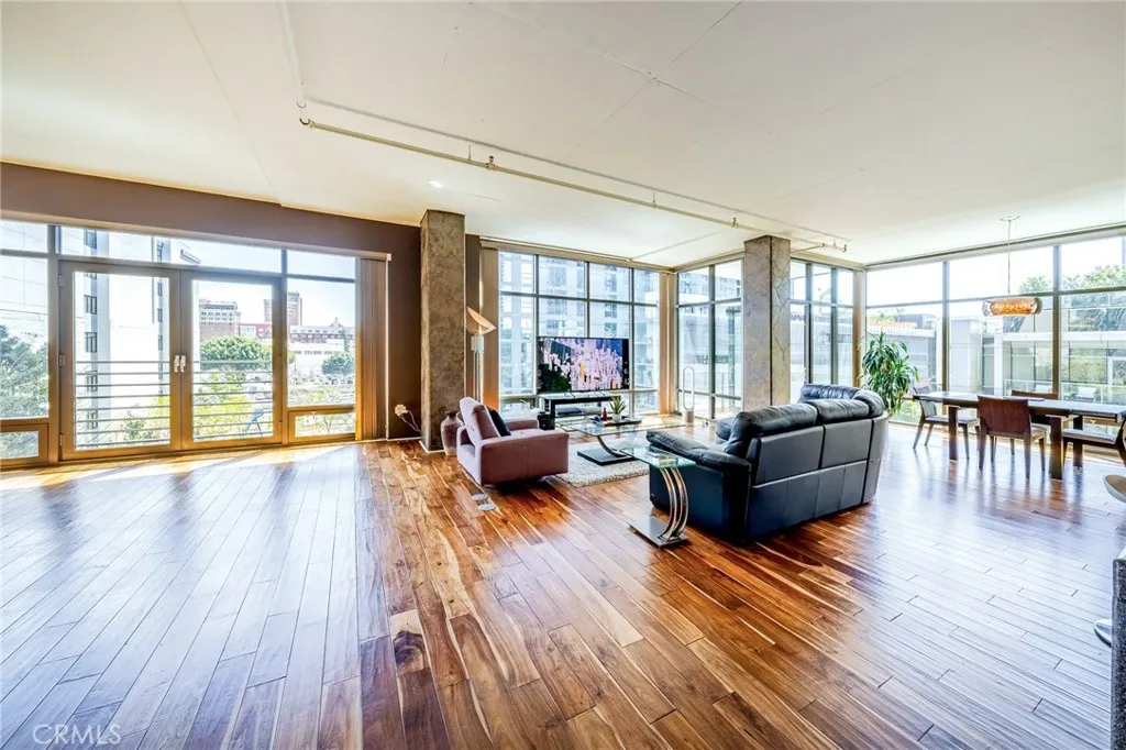 gallery-image 3