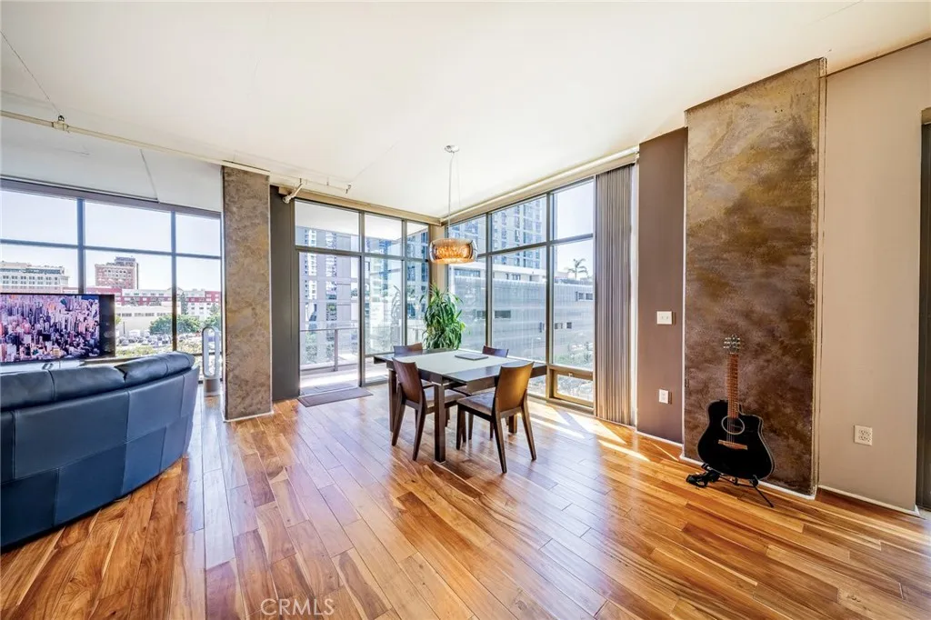 gallery-image 4