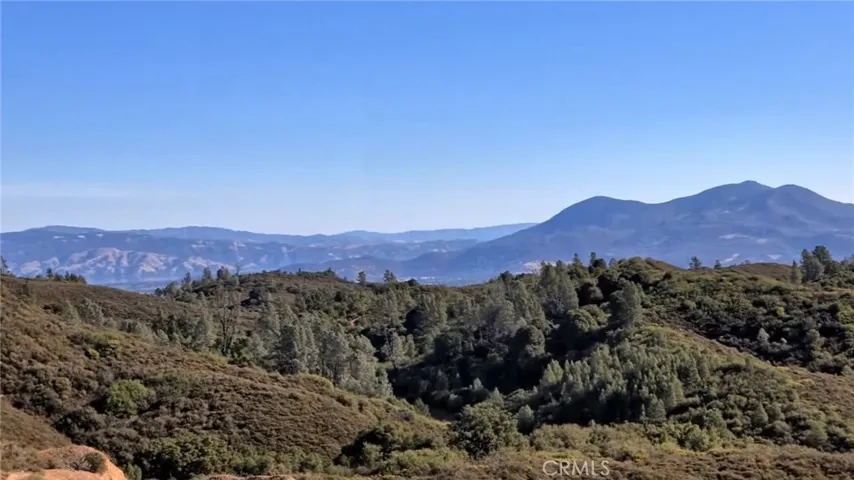 12940 Adobe Creek, Hopland, California 95449
