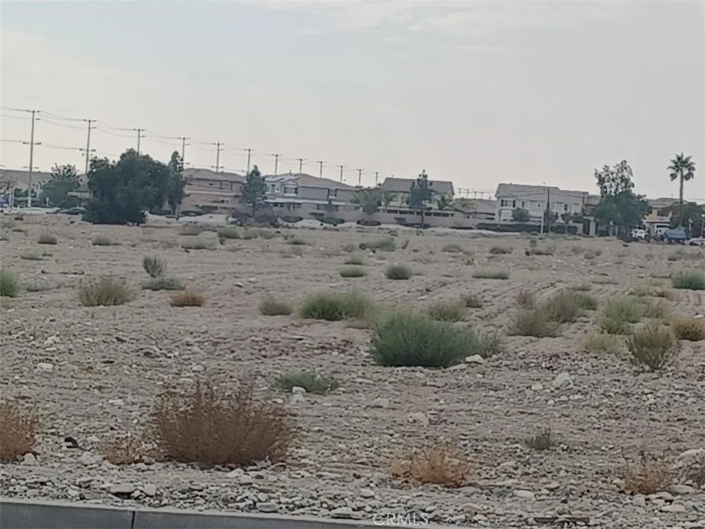 6705 Sierra Avenue, Fontana, California 92336 — photo 4