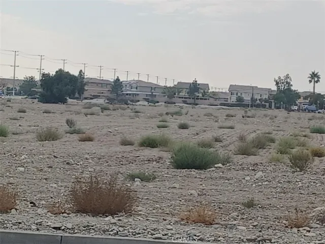 6705 Sierra Avenue, Fontana, California 92336 — photo 4