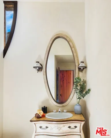 26902 Malibu Cove Colony Drive, Malibu, California 90265