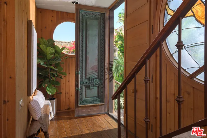 26902 Malibu Cove Colony Drive, Malibu, California 90265