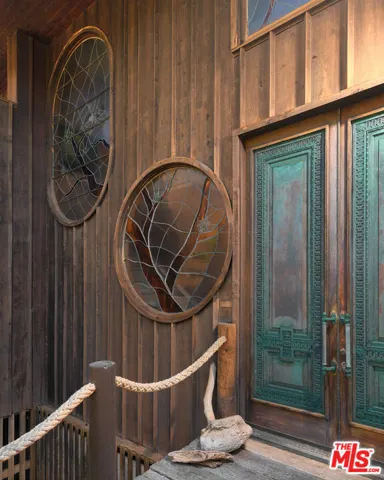 26902 Malibu Cove Colony Drive, Malibu, California 90265