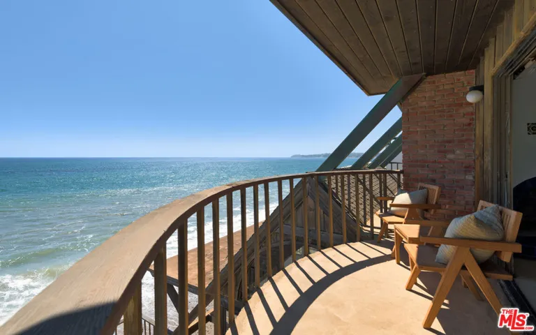 26902 Malibu Cove Colony Drive, Malibu, California 90265