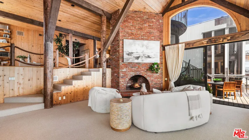 26902 Malibu Cove Colony Drive, Malibu, California 90265