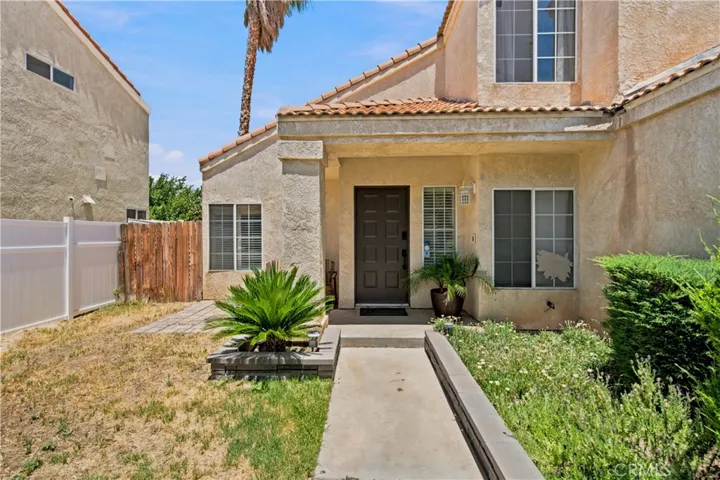 Located in a desirable area in Palmdale.