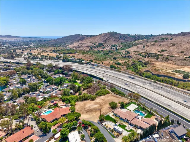 29600 Spotted Bull Lane, San Juan Capistrano, California 92675