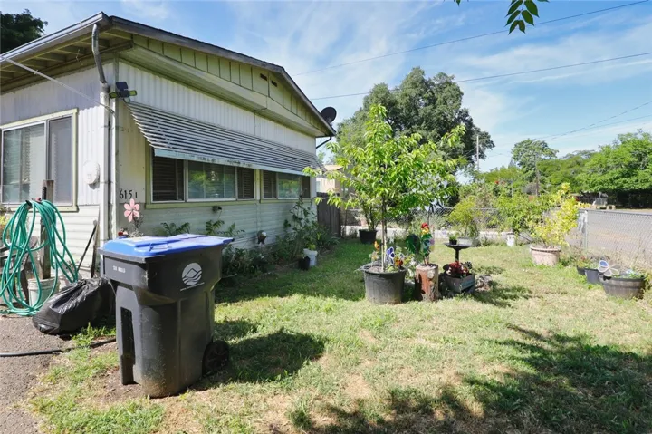 6151 2nd, Lucerne, California 95458