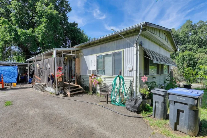 6151 2nd, Lucerne, California 95458