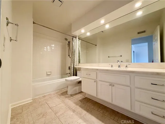 10 Wickland, Irvine, California 92620