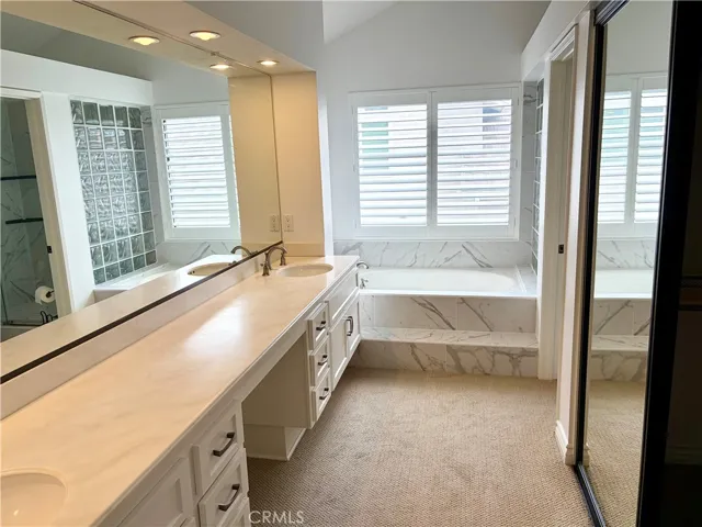 10 Wickland, Irvine, California 92620