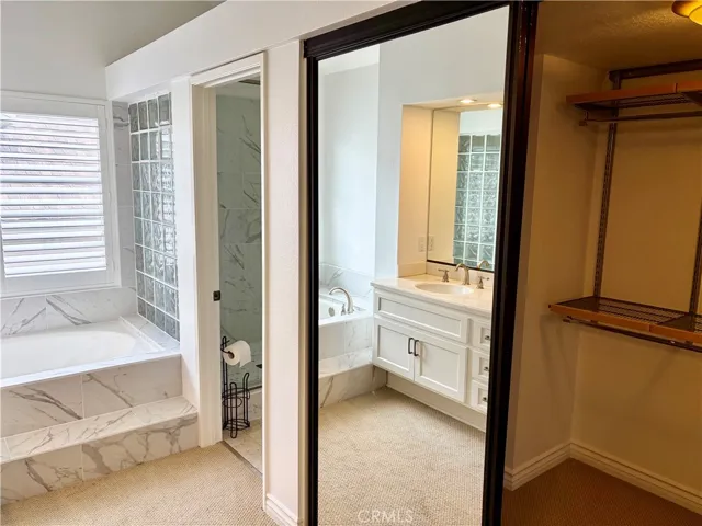 10 Wickland, Irvine, California 92620