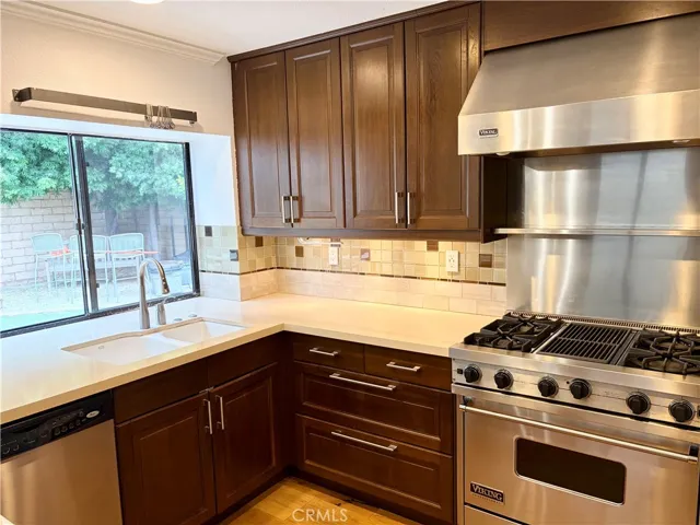 10 Wickland, Irvine, California 92620