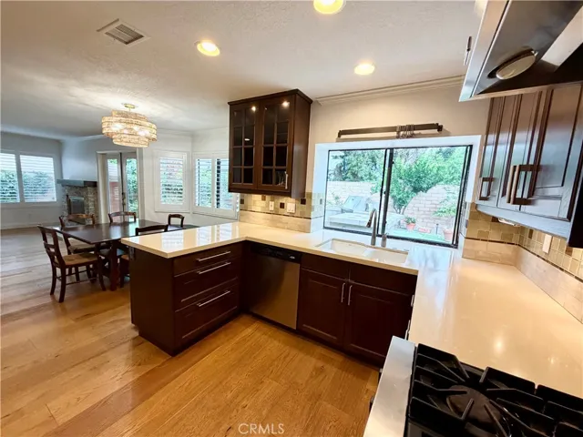 10 Wickland, Irvine, California 92620